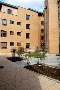 Herberton Apartments And Leisure Centre ดับลิน ภายนอก รูปภาพ